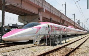 Japan's new Hello-Kitty bullet train
