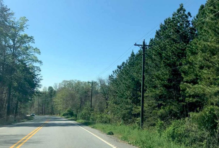A stretch near the 200 block of New Harrison Bridge Road in the Simpsonville area is pictured on April 10, 2019. A number of abandoned cats were found in this area in March, according to Greenville County Animal Control.