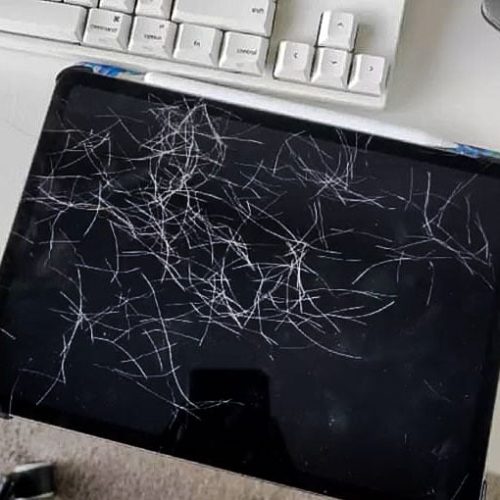 IPad with fur or scratched?