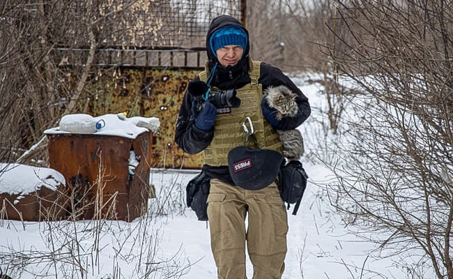 Ukrainian photographer Maksim Levin shot dead by Russian soldiers while covering Ukrainian war
